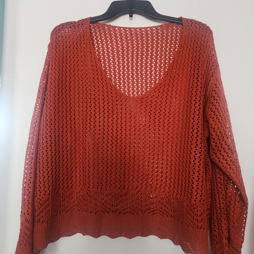Women's Rust V Neck Open Knit Sweater With Scalloped Hemline